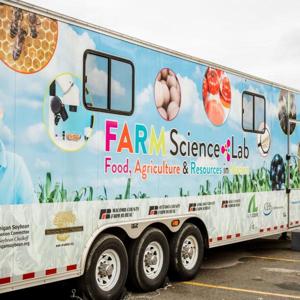 photo of farm science lab bus